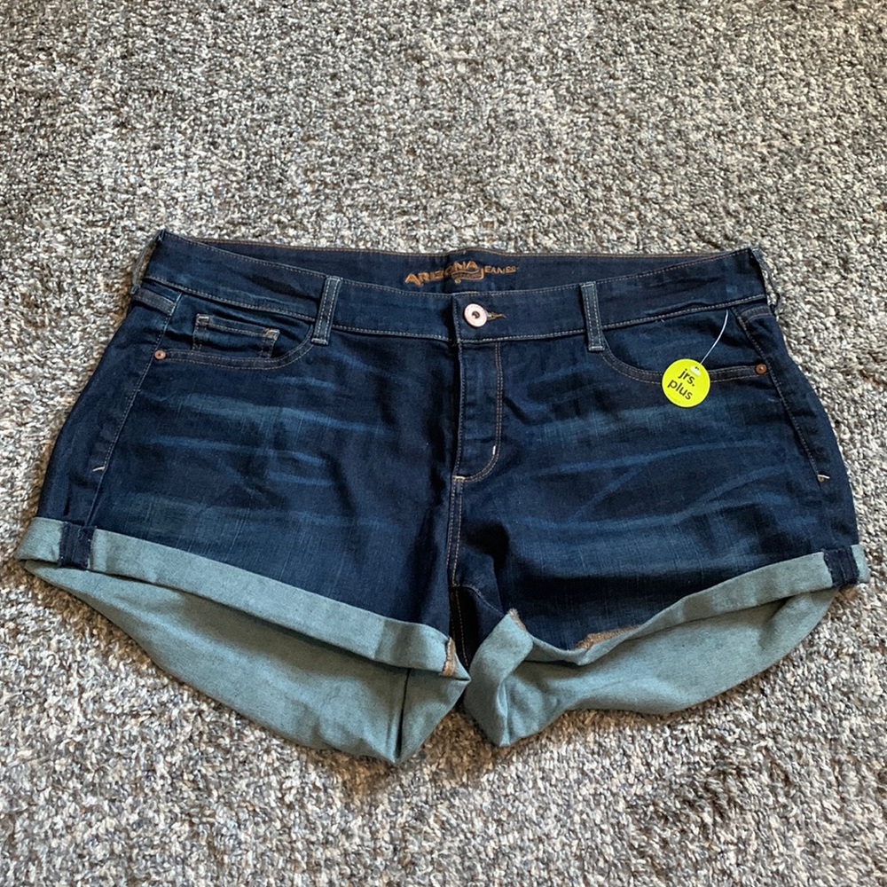 Arizona Jean Co. denim shorts❄️